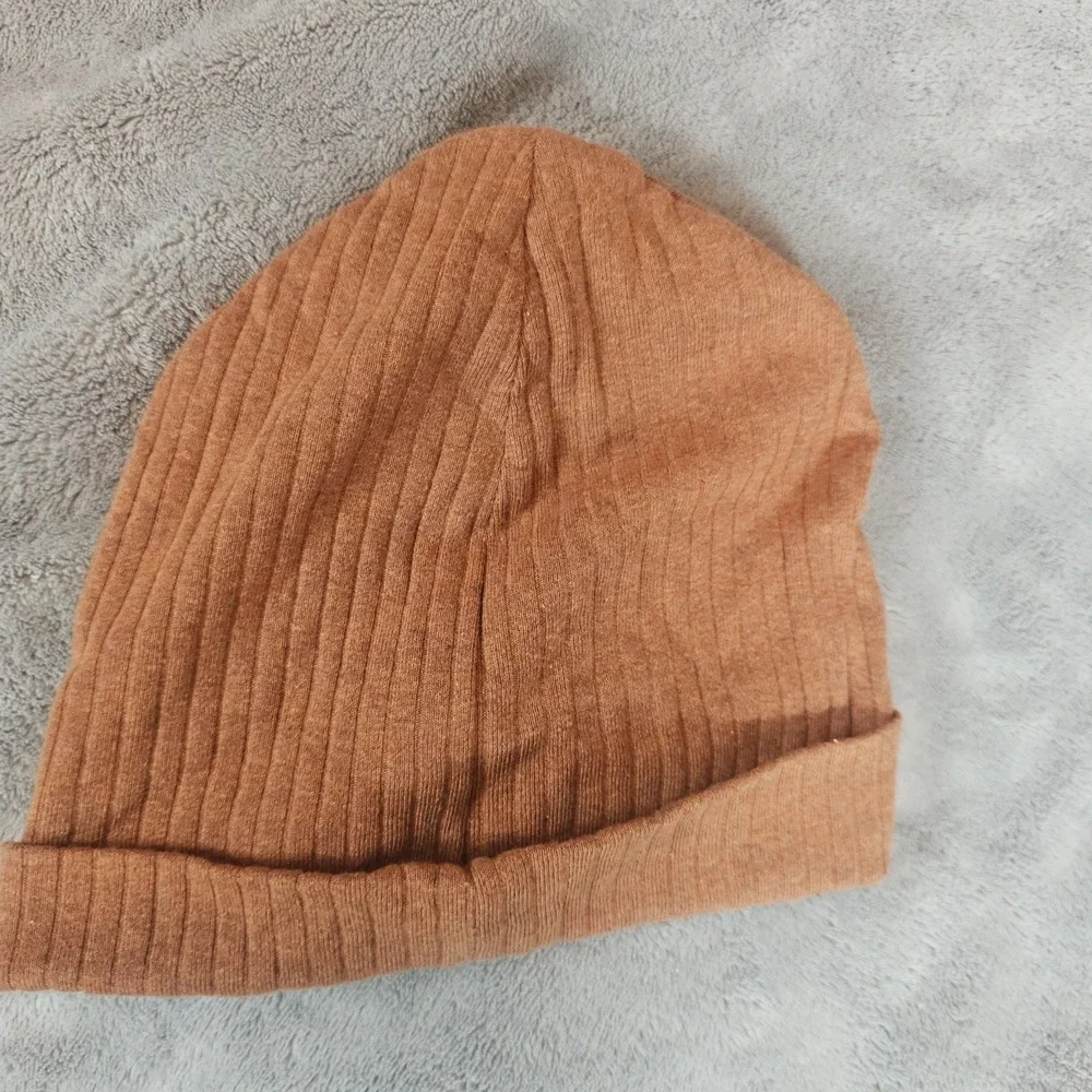 Kate Quinn 2T-4T Orange Beanie Hat Winter Fall‎ Ribbed